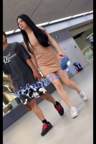 【CDCD】004.身材颜值都很顶的包臀裙美女抄底白色内内